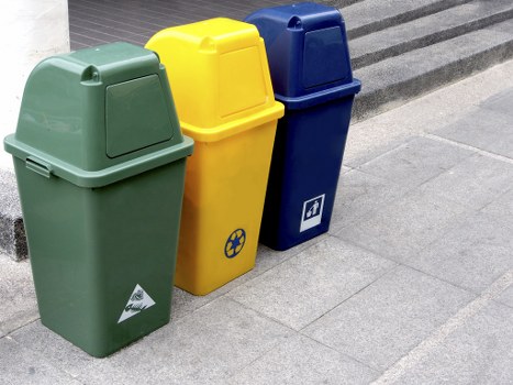 Eco-friendly waste disposal methods in Hoxton construction